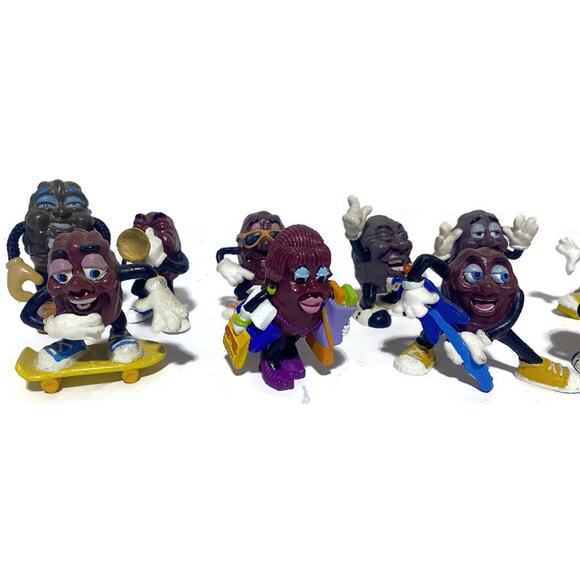 California Raisins Figurines Set of 12 Vintage 1987 2 to 3 Inches Tall - Picture 4 of 7
